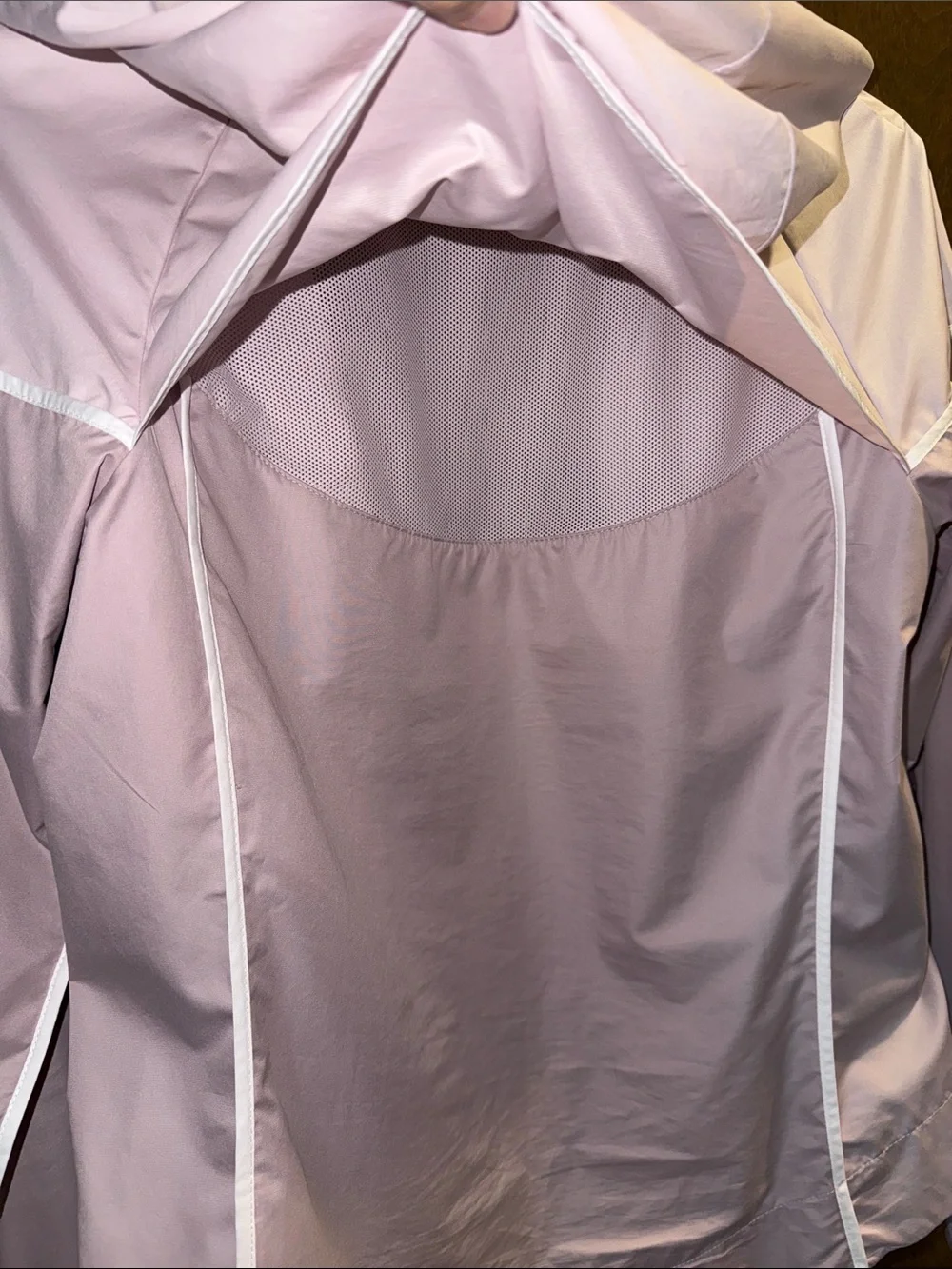 Nike Women’s Pale Pink Hooded Windbreaker Jacket
